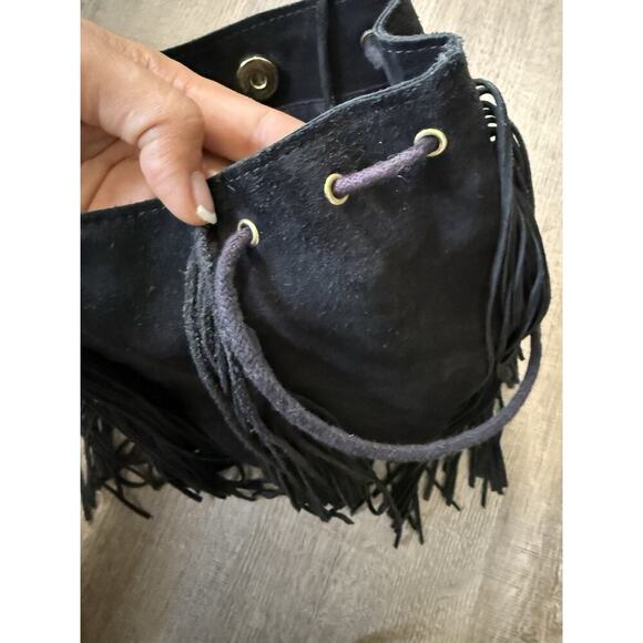 Urban outfitters suede fringe crossbody bag in black Leather Boho Bohemian Style - Picture 4 of 13